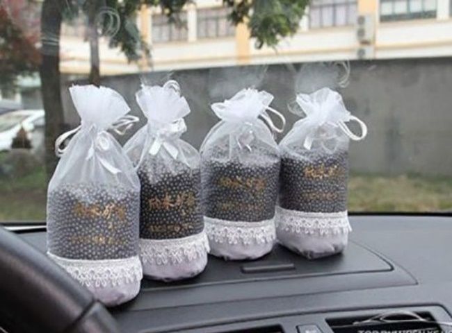 Điều hòa ô tô có mùi hôi xử lý bằng than hoạt tính