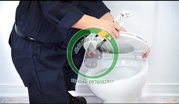 Ch&uacute;ng t&ocirc;i chuy&ecirc;n xử l&yacute; bồn cầu bị nghẹt.