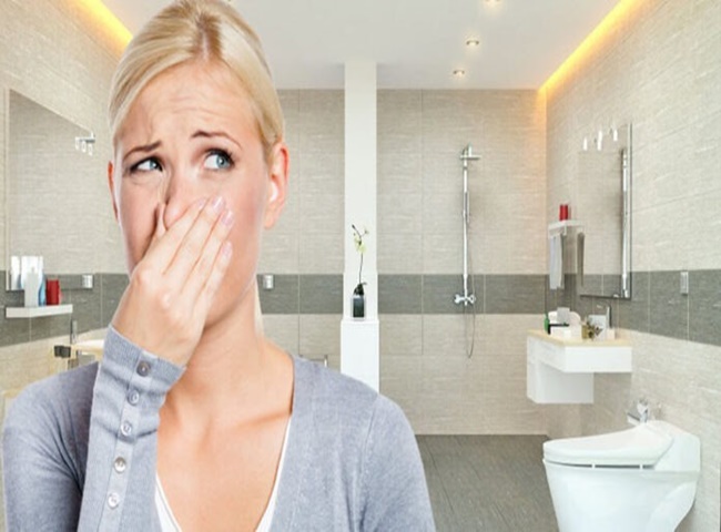 ​Xử l&yacute; m&ugrave;i h&ocirc;i ph&ograve;ng tắm bằng baking soda v&agrave; nước rửa ch&eacute;n